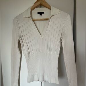 RW&CO Cream Ribbed V-Neck Sweater
